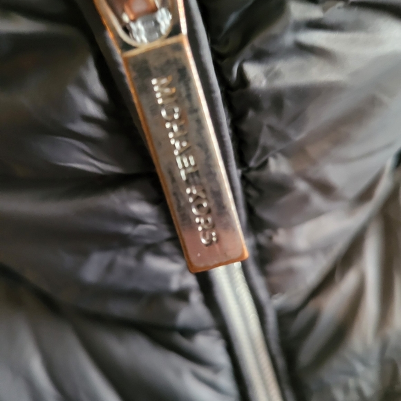 Micheal Kors Down Lightweight Jacket PL - Picture 6 of 8